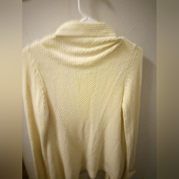 Talbot's, *NWOT* Women's, Sweater Size (S) Small, Color Cream - Picture 3 of 6